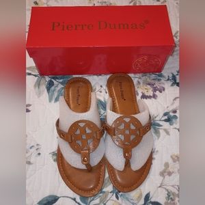 NEW Pierre Dumas Tan Sandals - Size 7 1/2
